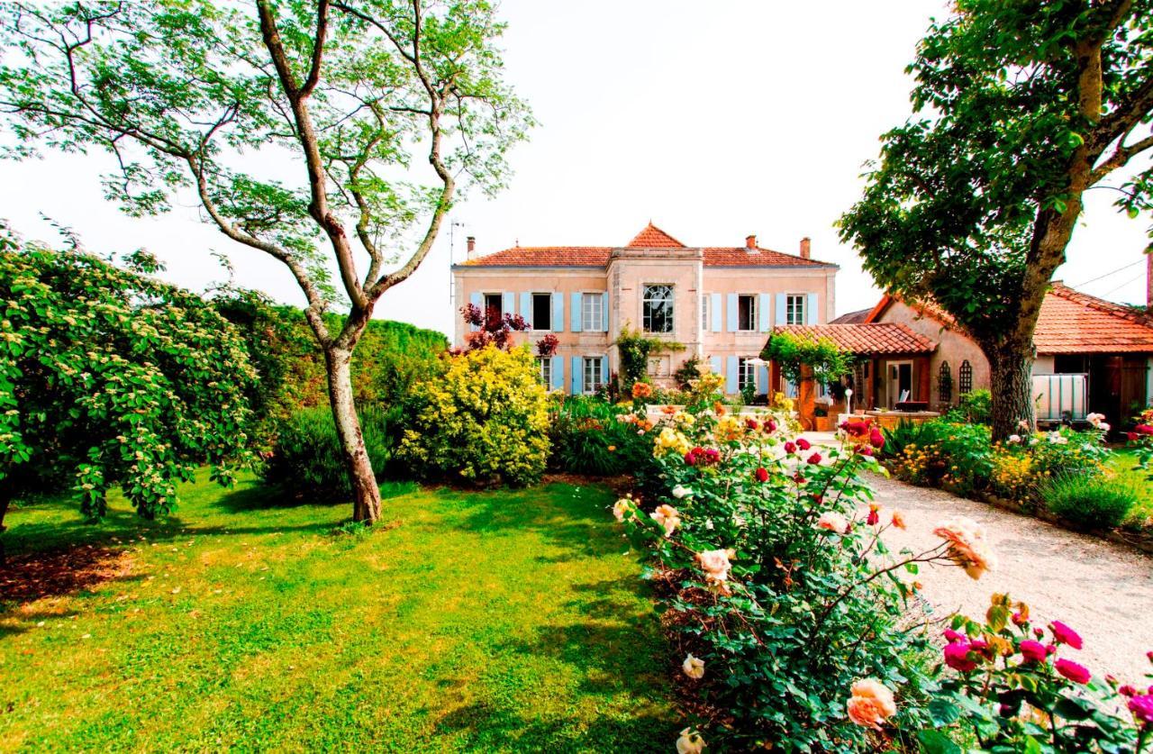 L'Isle De Bourbon Bed & Breakfast Le Gué-de-Velluire Dış mekan fotoğraf