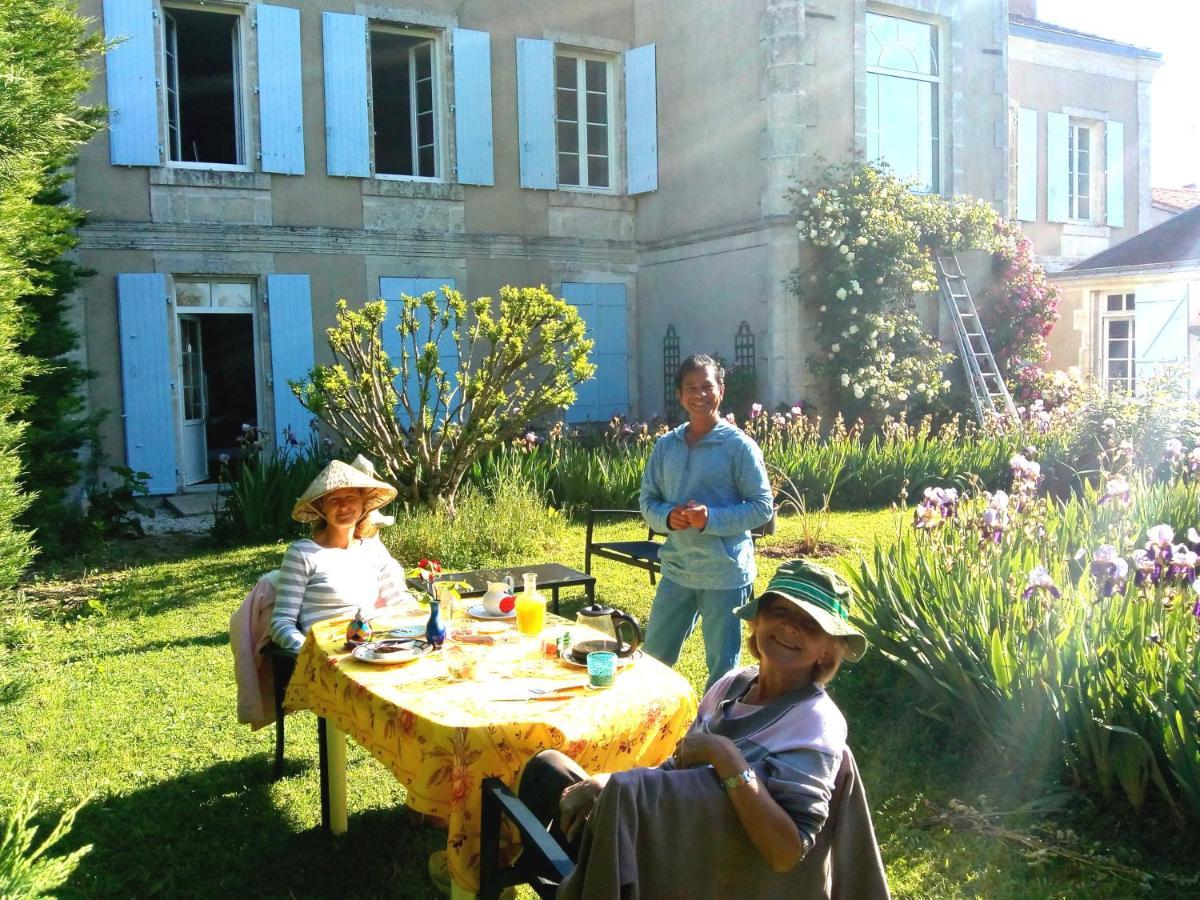 L'Isle De Bourbon Bed & Breakfast Le Gué-de-Velluire Dış mekan fotoğraf